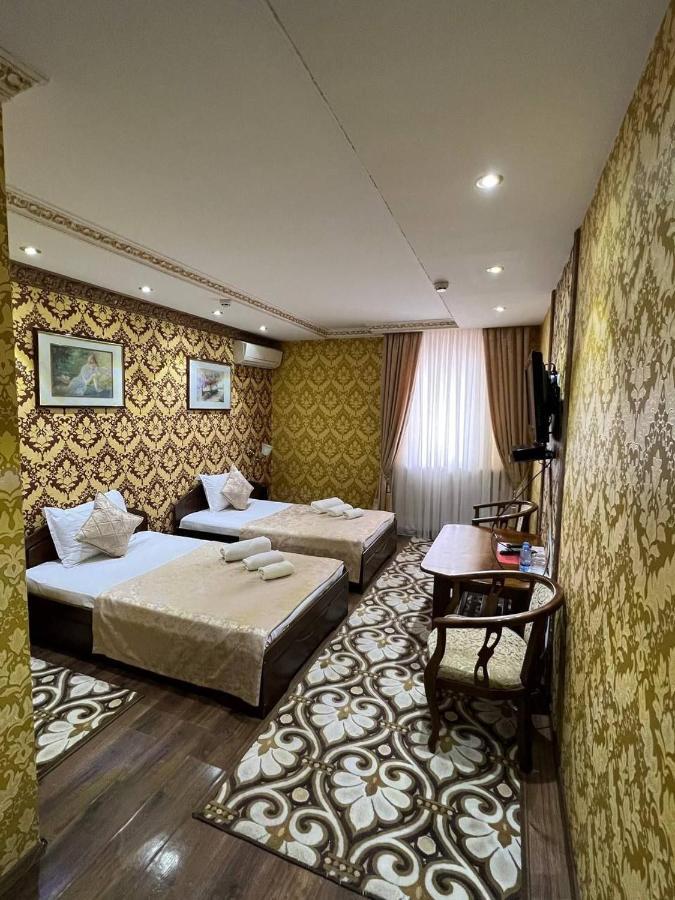 Hotel Papillon ทาชเคนต์ ภายนอก รูปภาพ