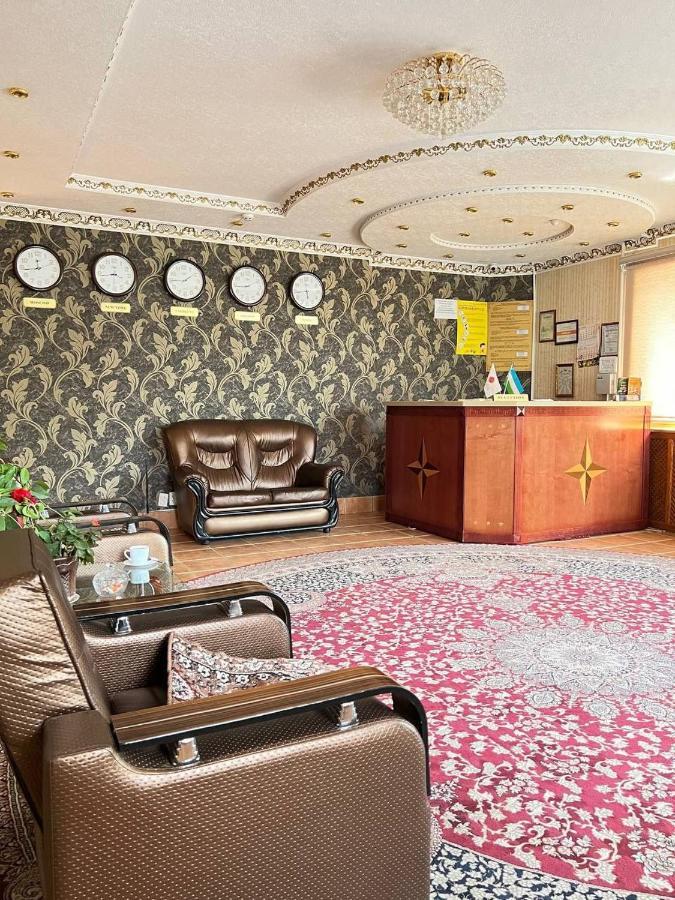 Hotel Papillon ทาชเคนต์ ภายนอก รูปภาพ