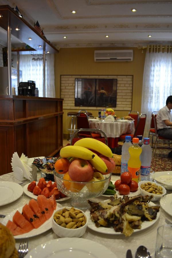 Hotel Papillon ทาชเคนต์ ภายนอก รูปภาพ