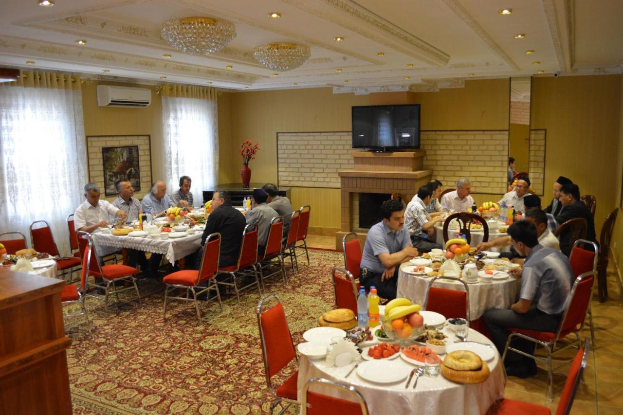 Hotel Papillon ทาชเคนต์ ภายนอก รูปภาพ