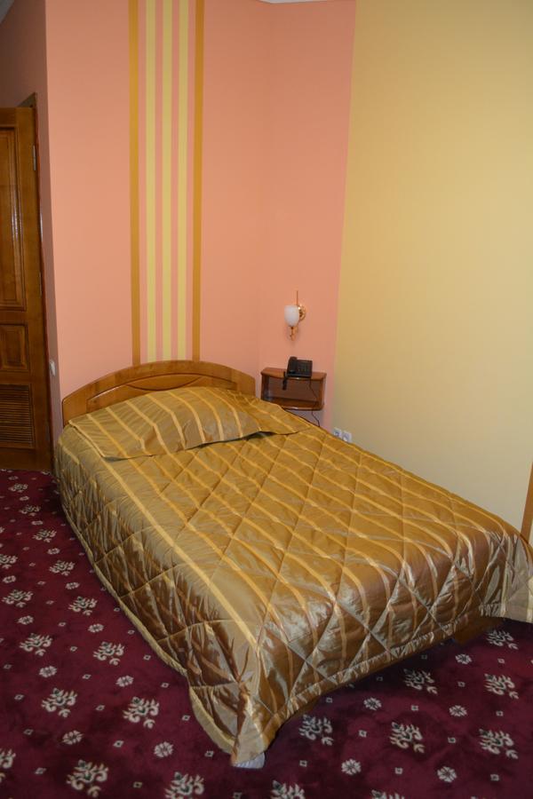 Hotel Papillon ทาชเคนต์ ภายนอก รูปภาพ