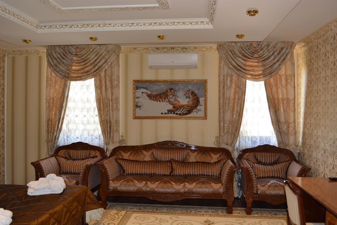 Hotel Papillon ทาชเคนต์ ภายนอก รูปภาพ
