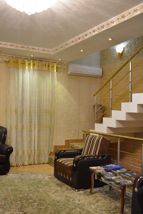 Hotel Papillon ทาชเคนต์ ภายนอก รูปภาพ