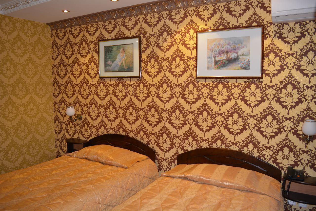 Hotel Papillon ทาชเคนต์ ภายนอก รูปภาพ