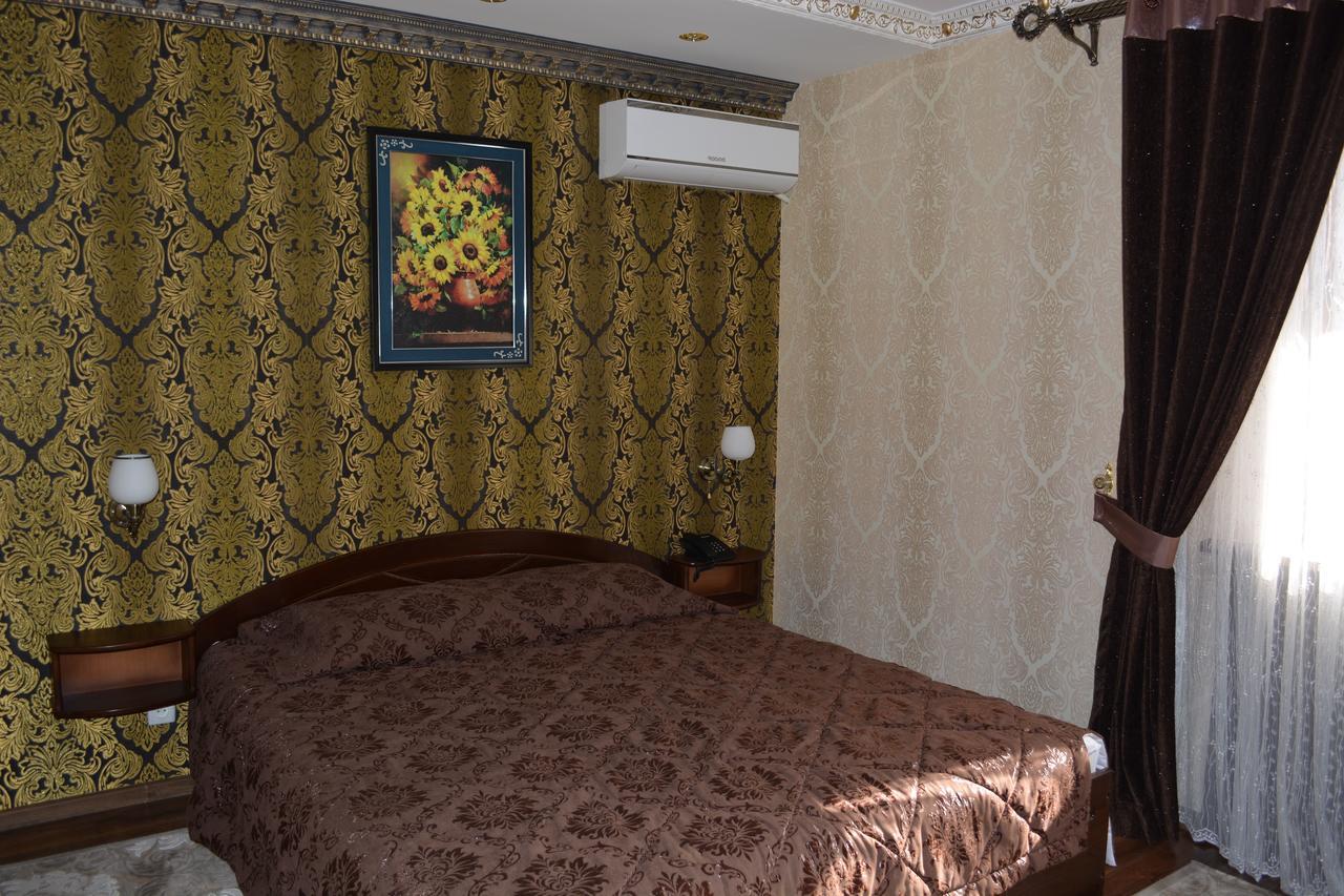 Hotel Papillon ทาชเคนต์ ภายนอก รูปภาพ