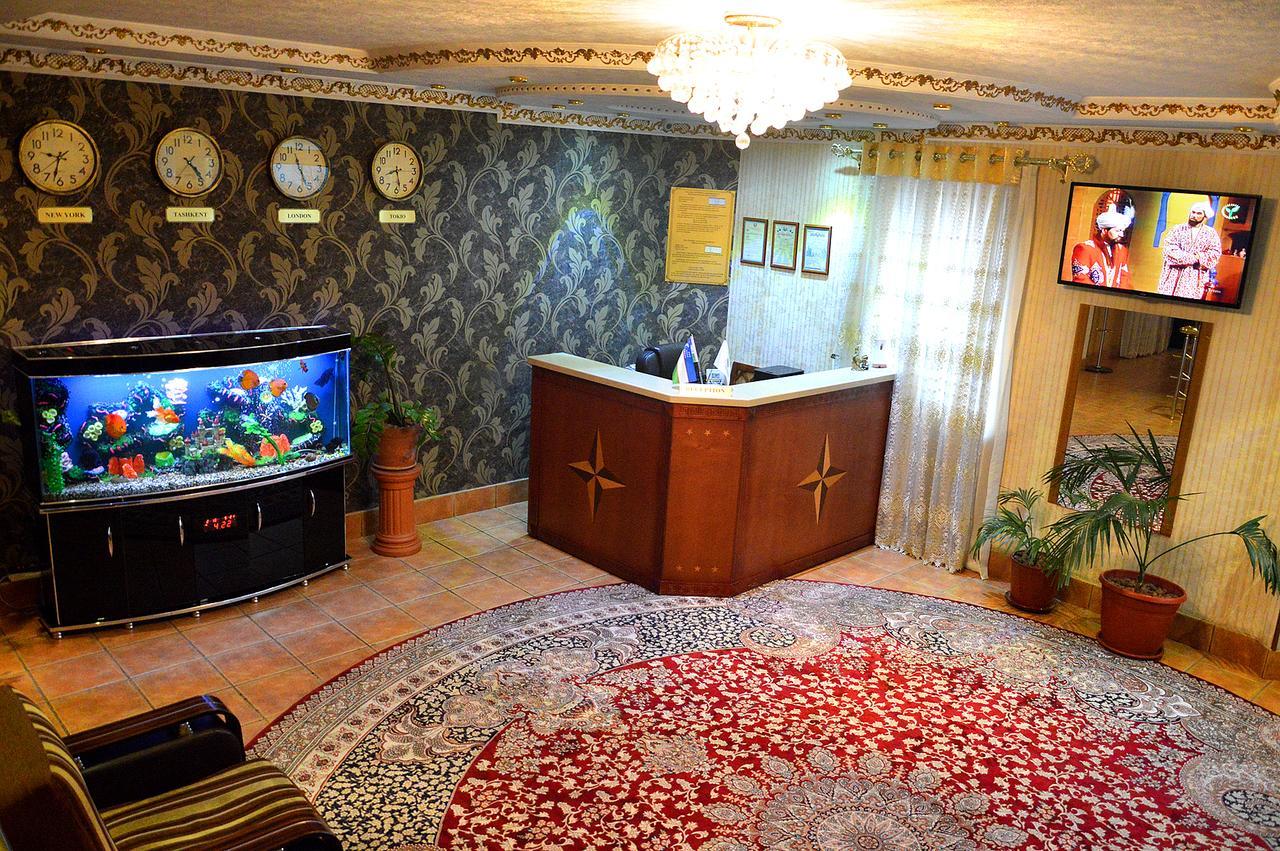 Hotel Papillon ทาชเคนต์ ภายนอก รูปภาพ